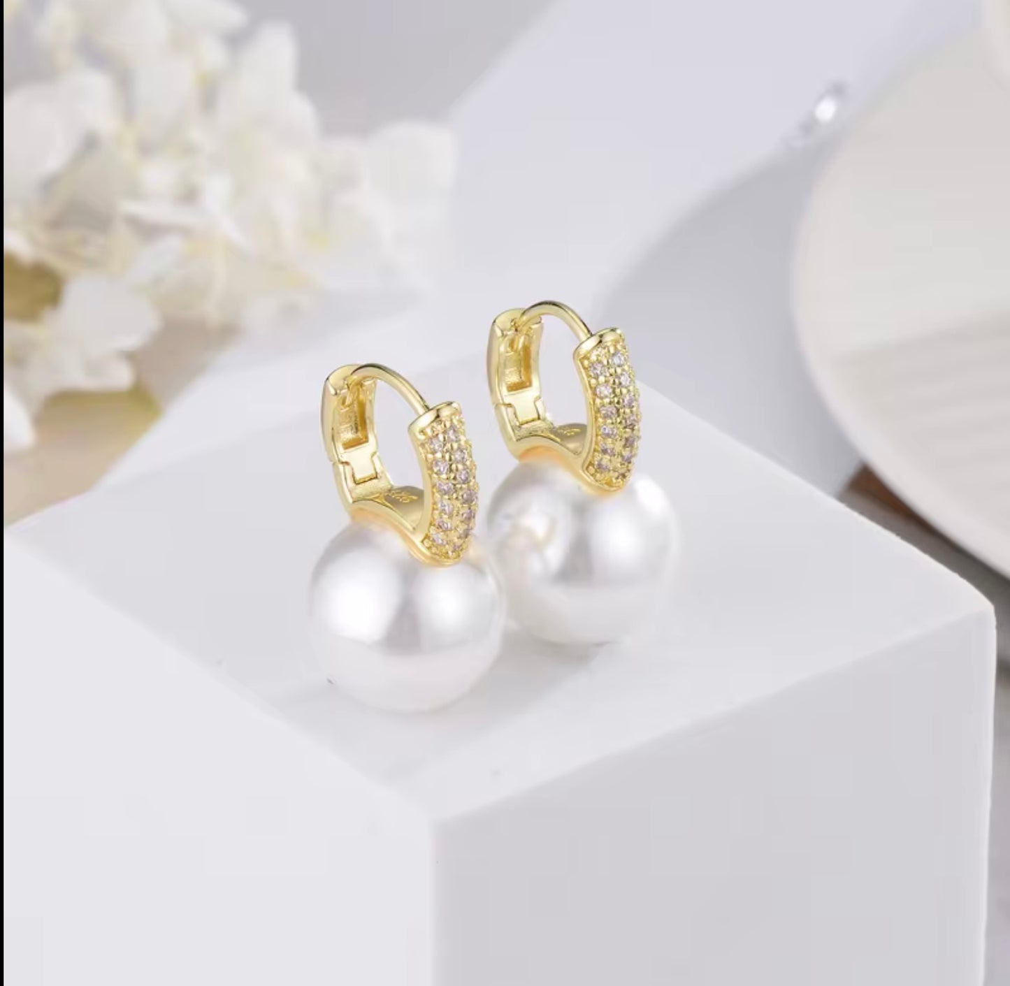 925 Sterling Silver Pearl Hoop Earrings