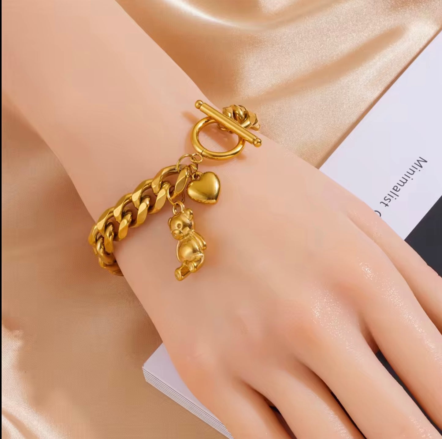 18k Gold Plated 316L Stainless Steel Cute Bear Charm Bracelet Adjustable OT Toggle Clasp Bracelet