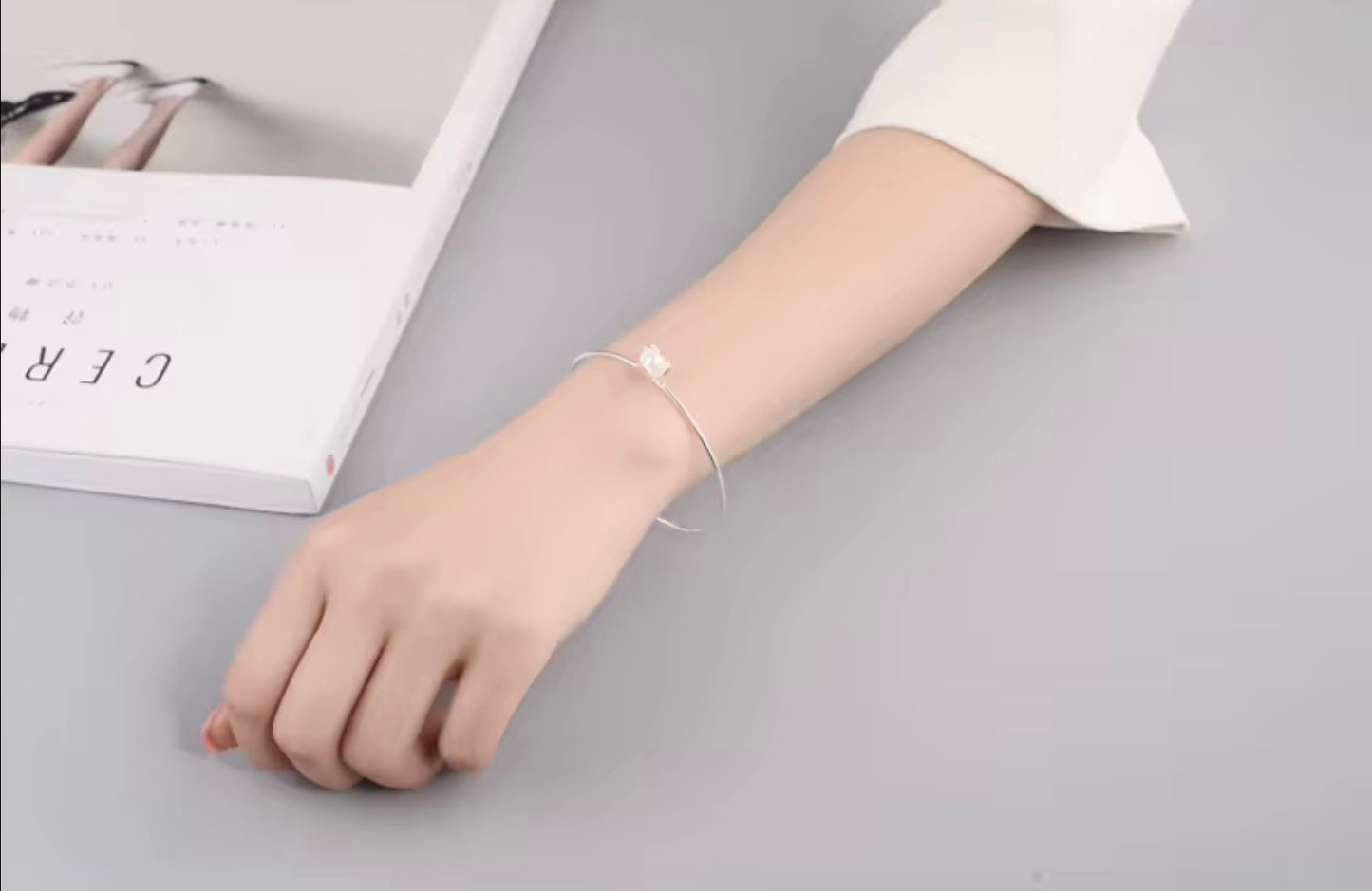 925 Sterling Silver Jewelry Simple Bar Clover High-quality Popular Open Bracelet