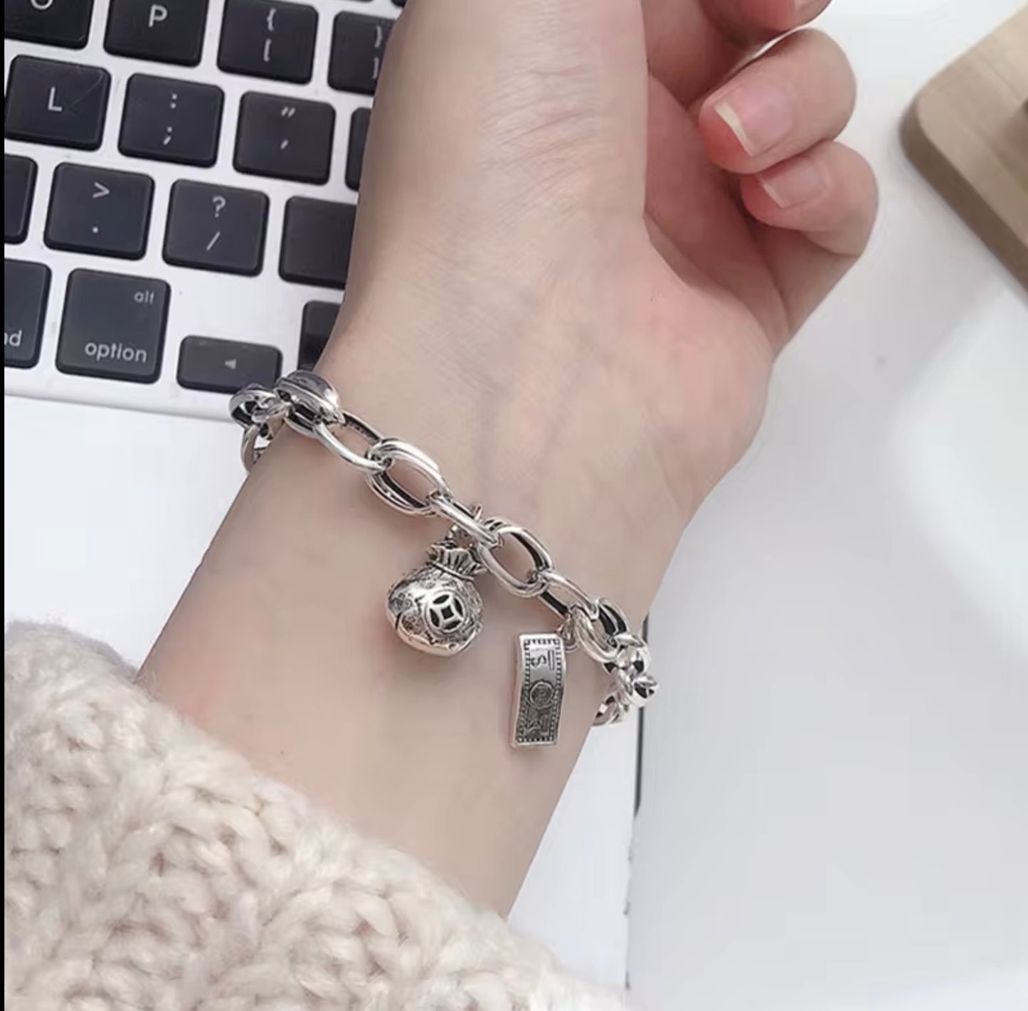 South Korea S925 Sterling Silver Retro Old Dollar Money Bag Blessing Bag Bracelet Personality Hip Hop tide