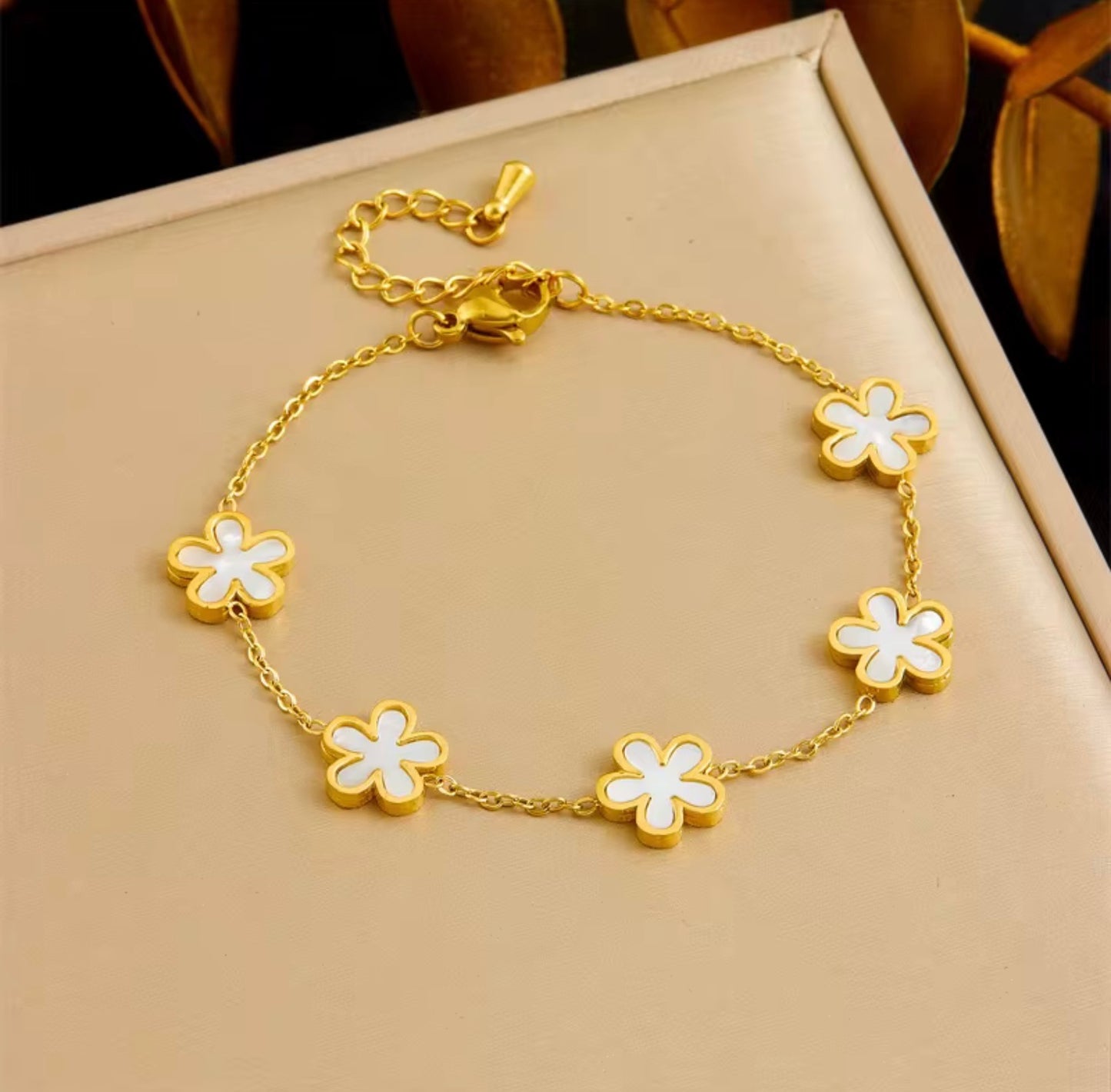 Stainless Steel 18k Gold Plated Flower Jewelry Set Tarnish Free Necklace Bracelet Earrings Set